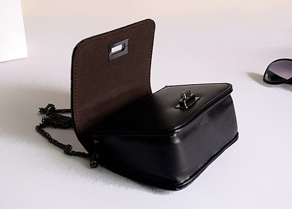 Quilted Chain Crossbody Bag